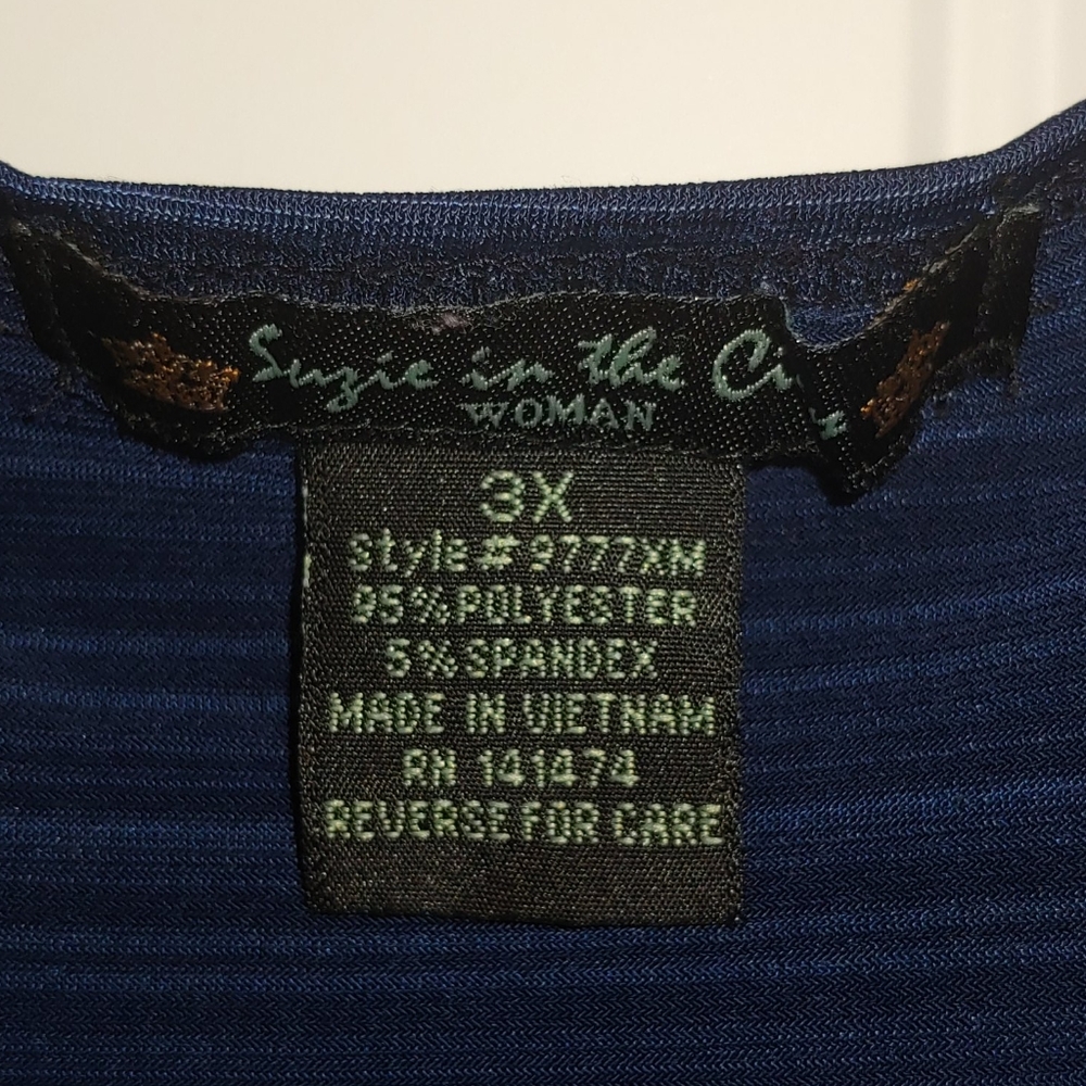 Blouse - Picture 4 of 4